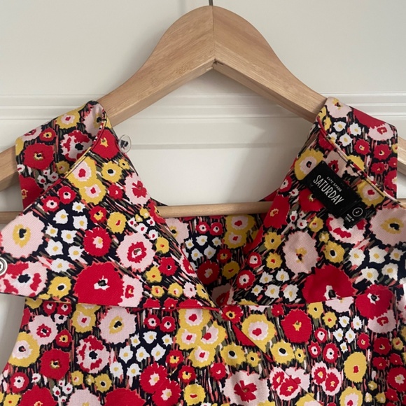 Kate Spade Saturday Everday Red Floral Shift Mini Dress Size 2 (XS) - Picture 4 of 8